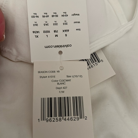 Calvin Klein seamless girls bra - Picture 2 of 2